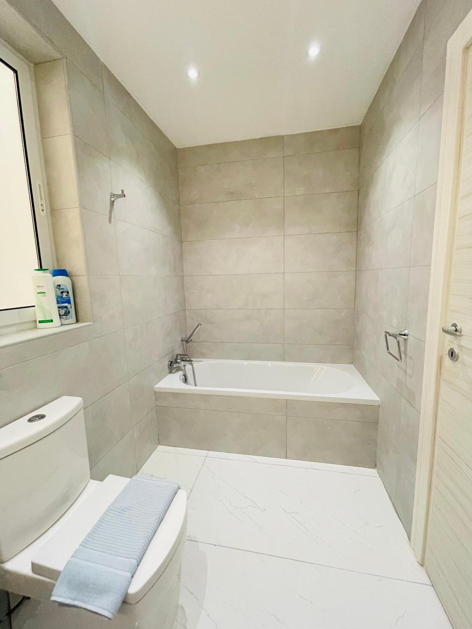 Blu Mar Sea View Apartments San Pawl il-Baħar Extérieur photo